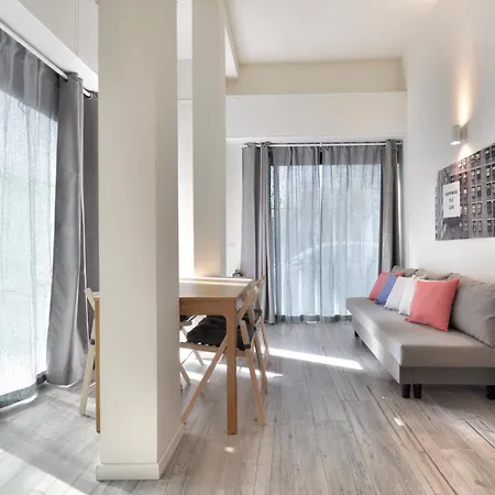 Ihost - Arganini 22 * Mailand